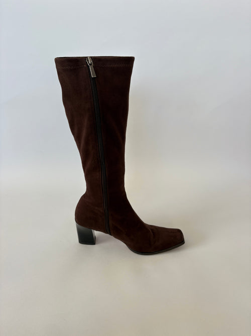 1133 / Vintage Brown Diana Fierrari Suede Boots