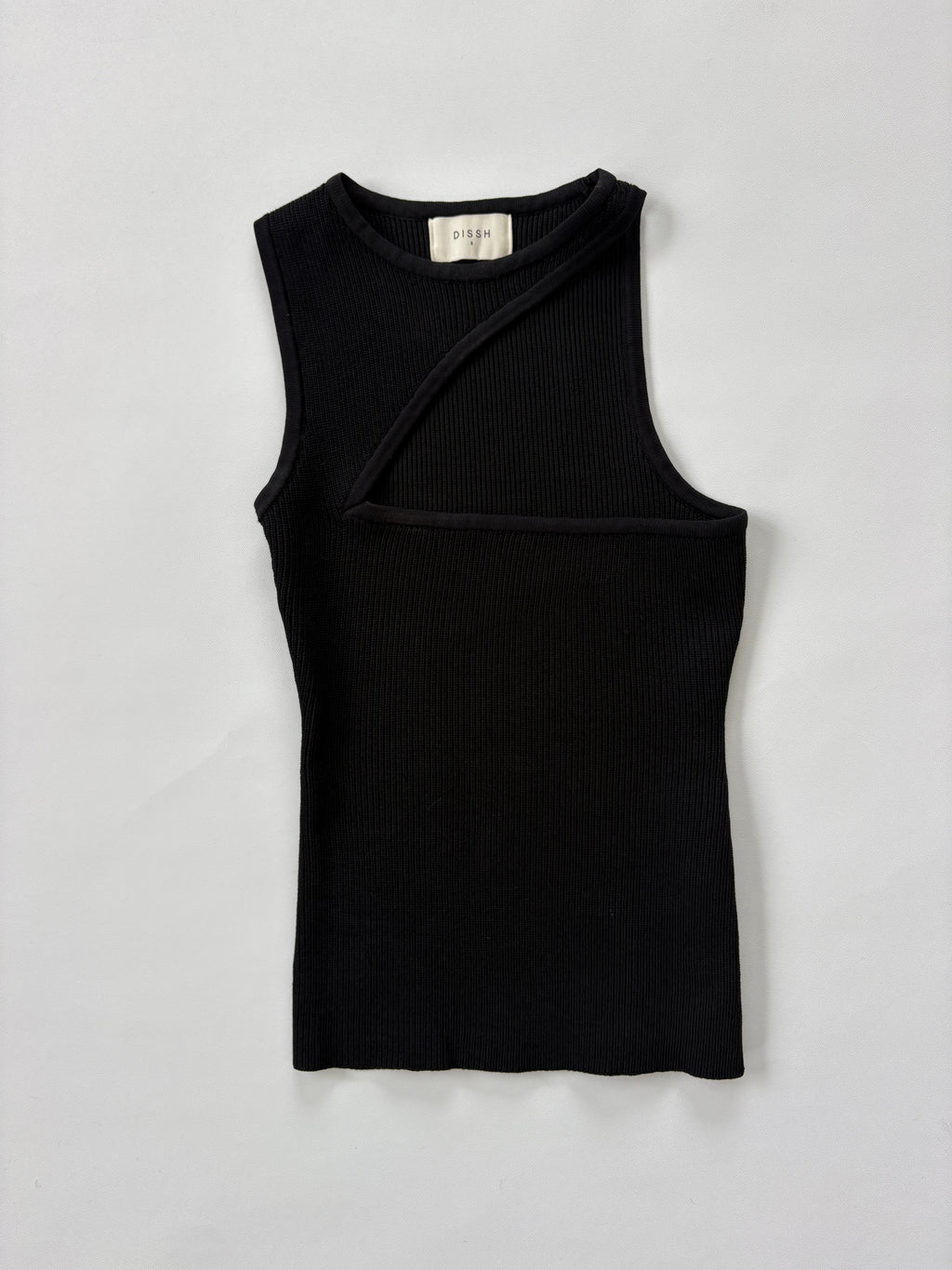 1137 / Black Dissh Asymmetrical Ribbed Tank
