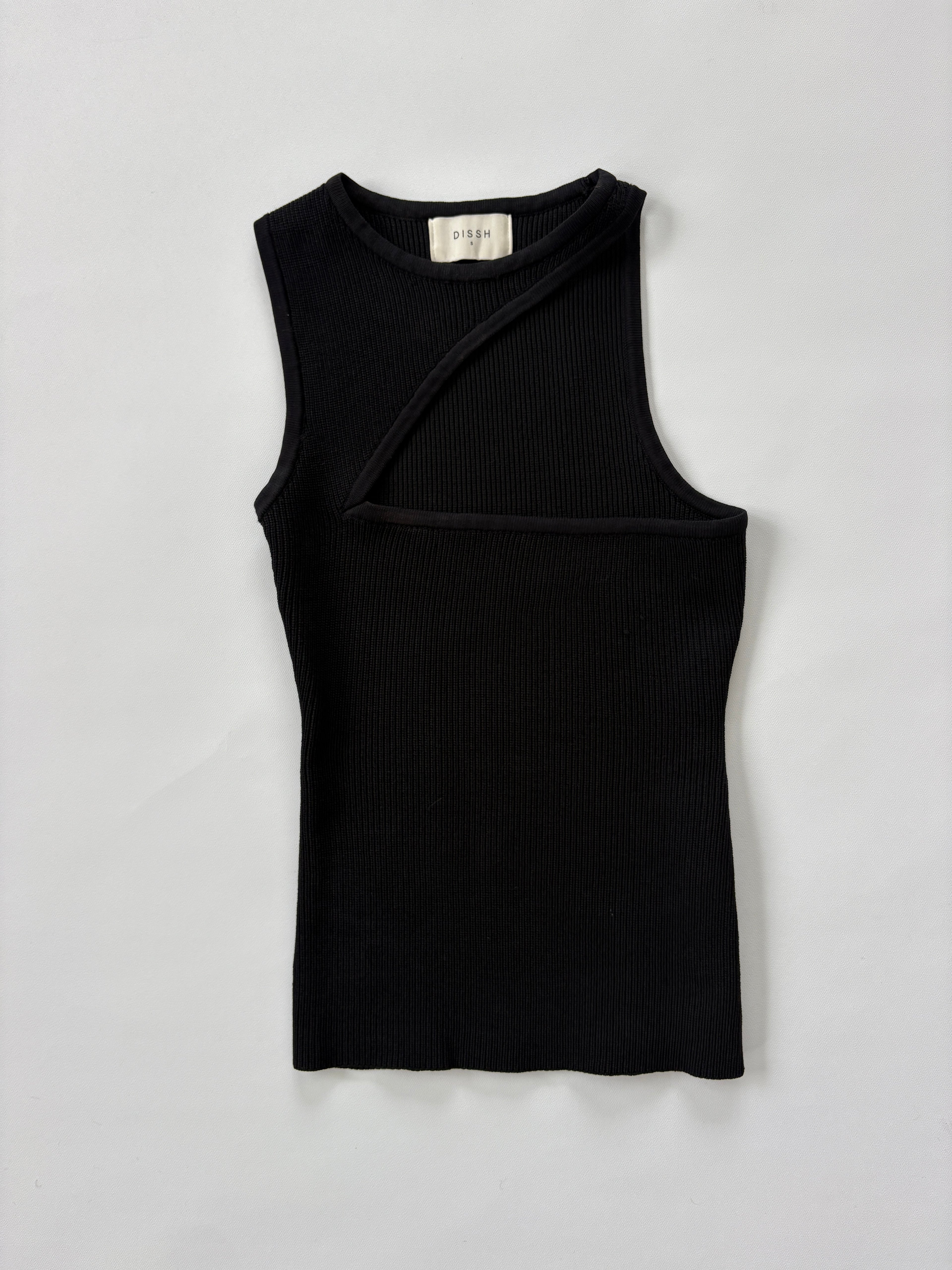 1137 / Black Dissh Asymmetrical Ribbed Tank