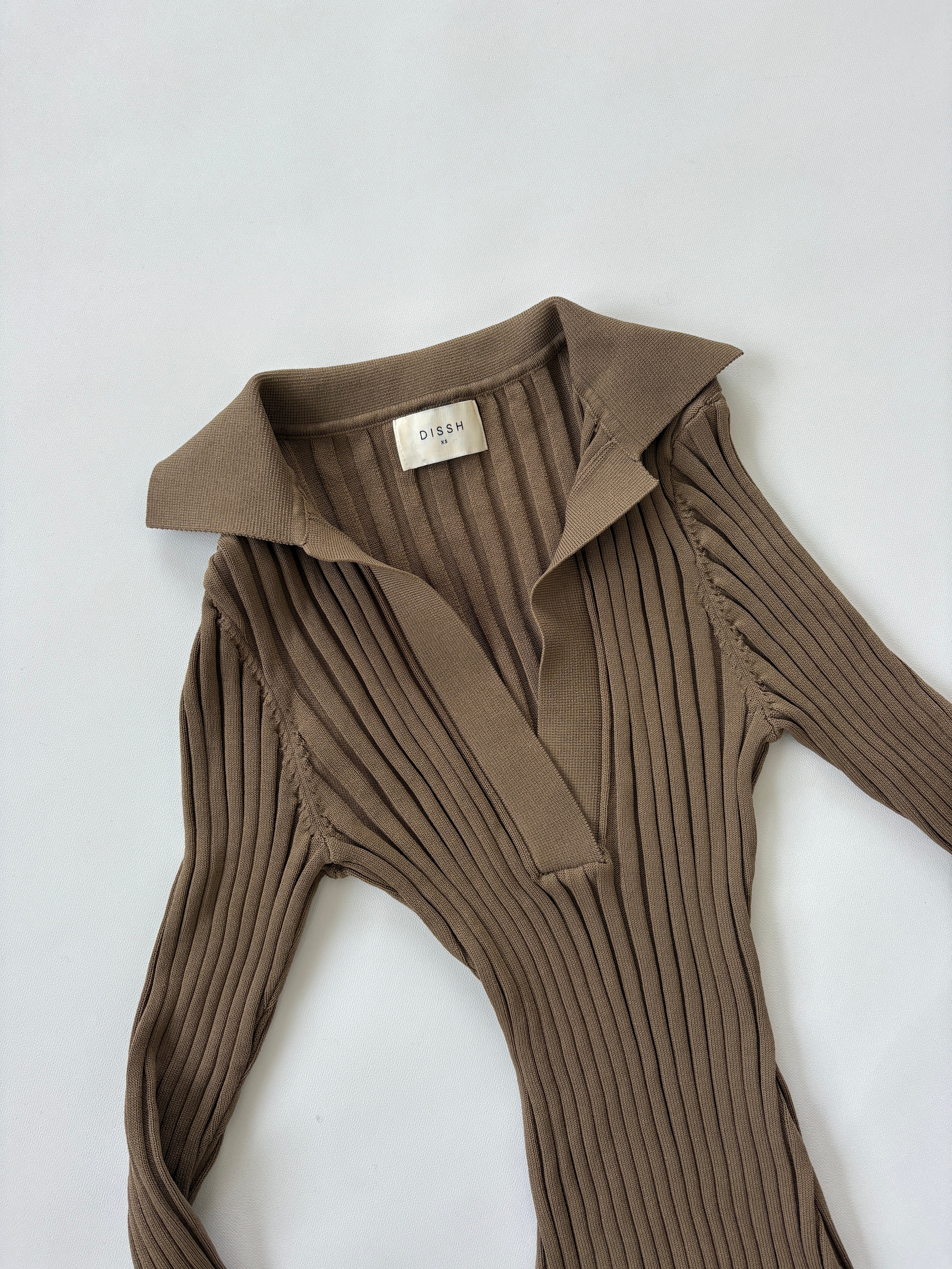 1266 / Green Dissh Ribbed V Neck Long Slevee