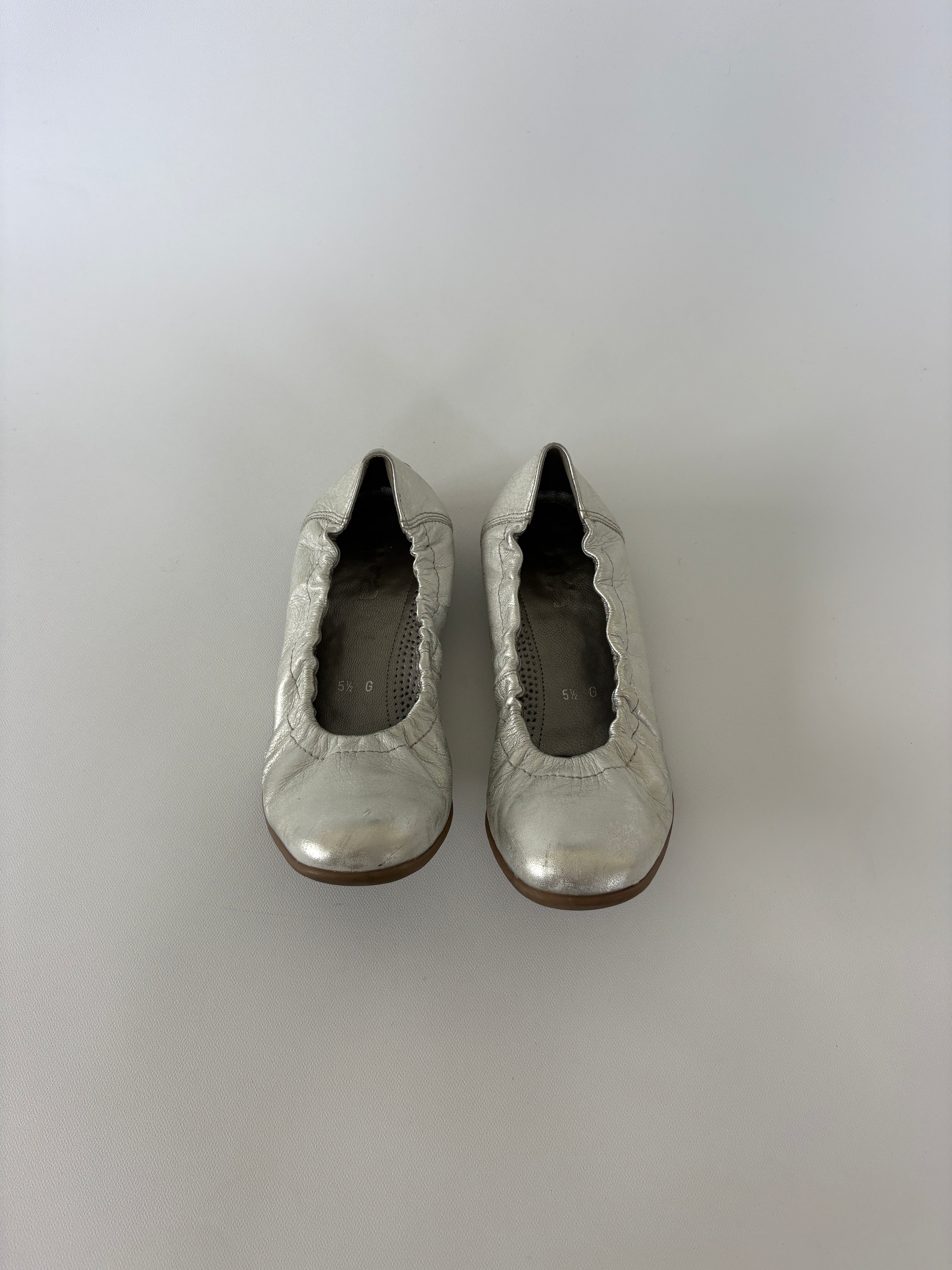 1272 - Silver Ballet Flats