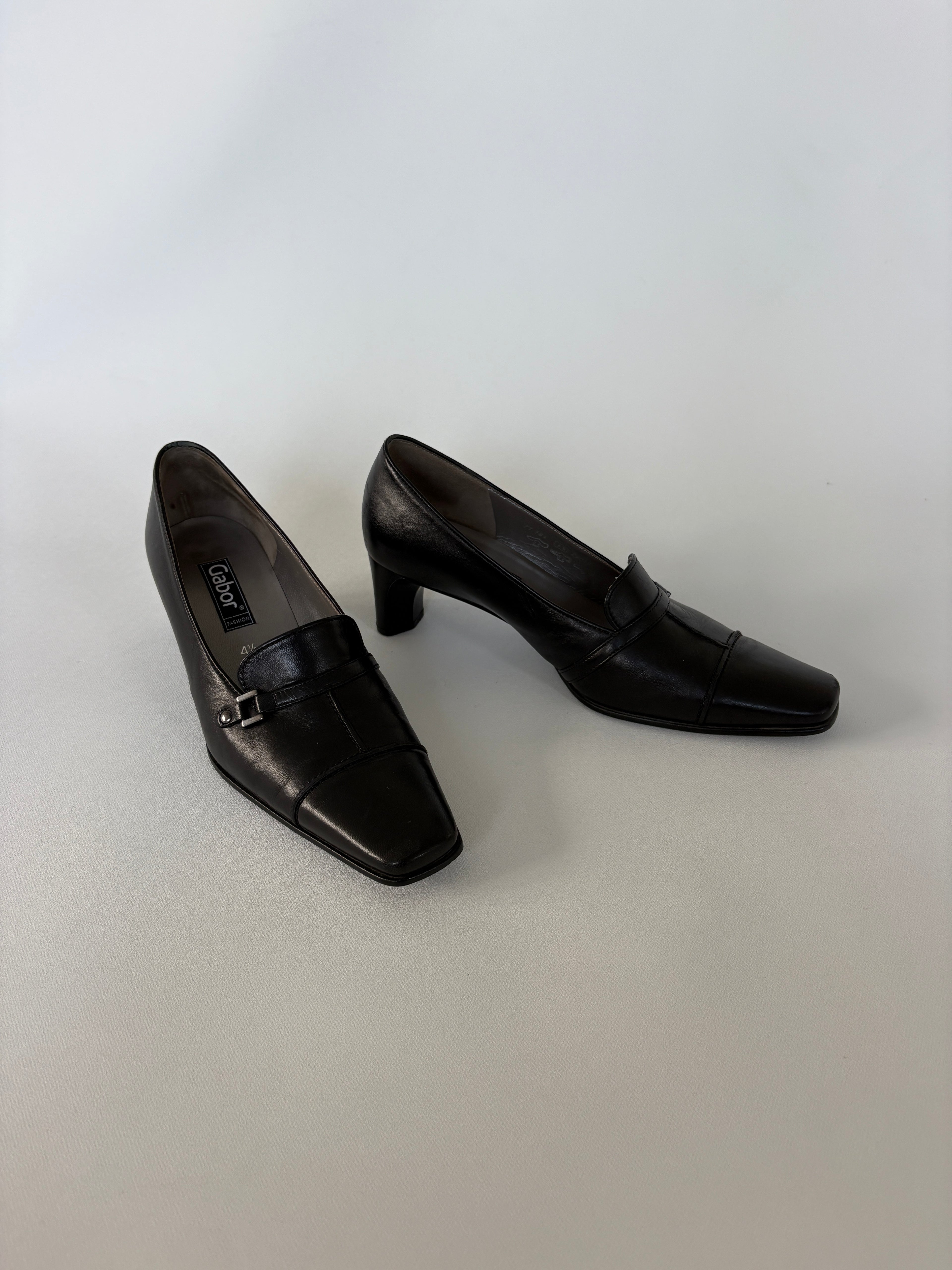 🔒1285 / Black Heel w/ Buckle Detail