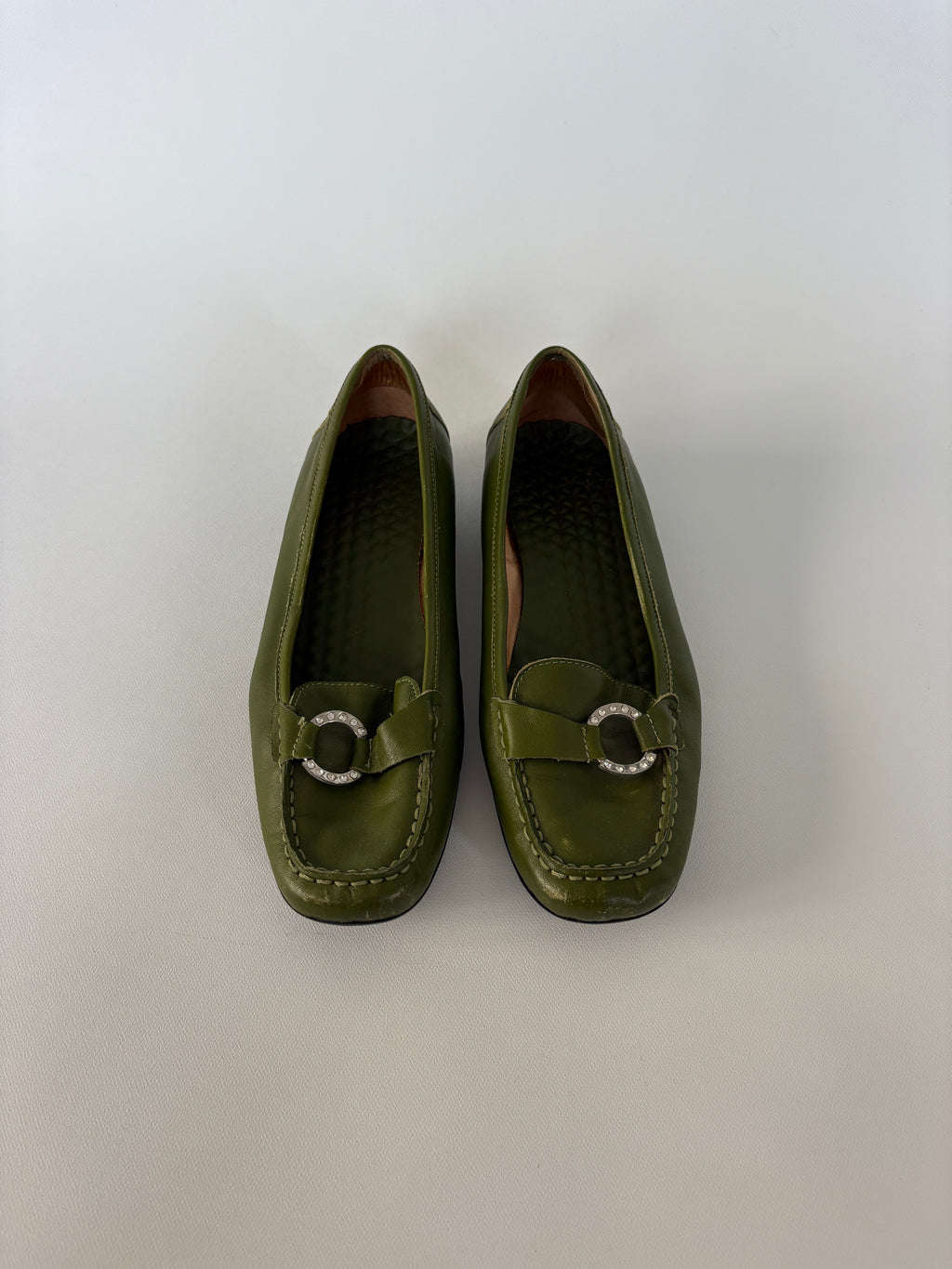 1287 / Vintage Green Hush Puppies
