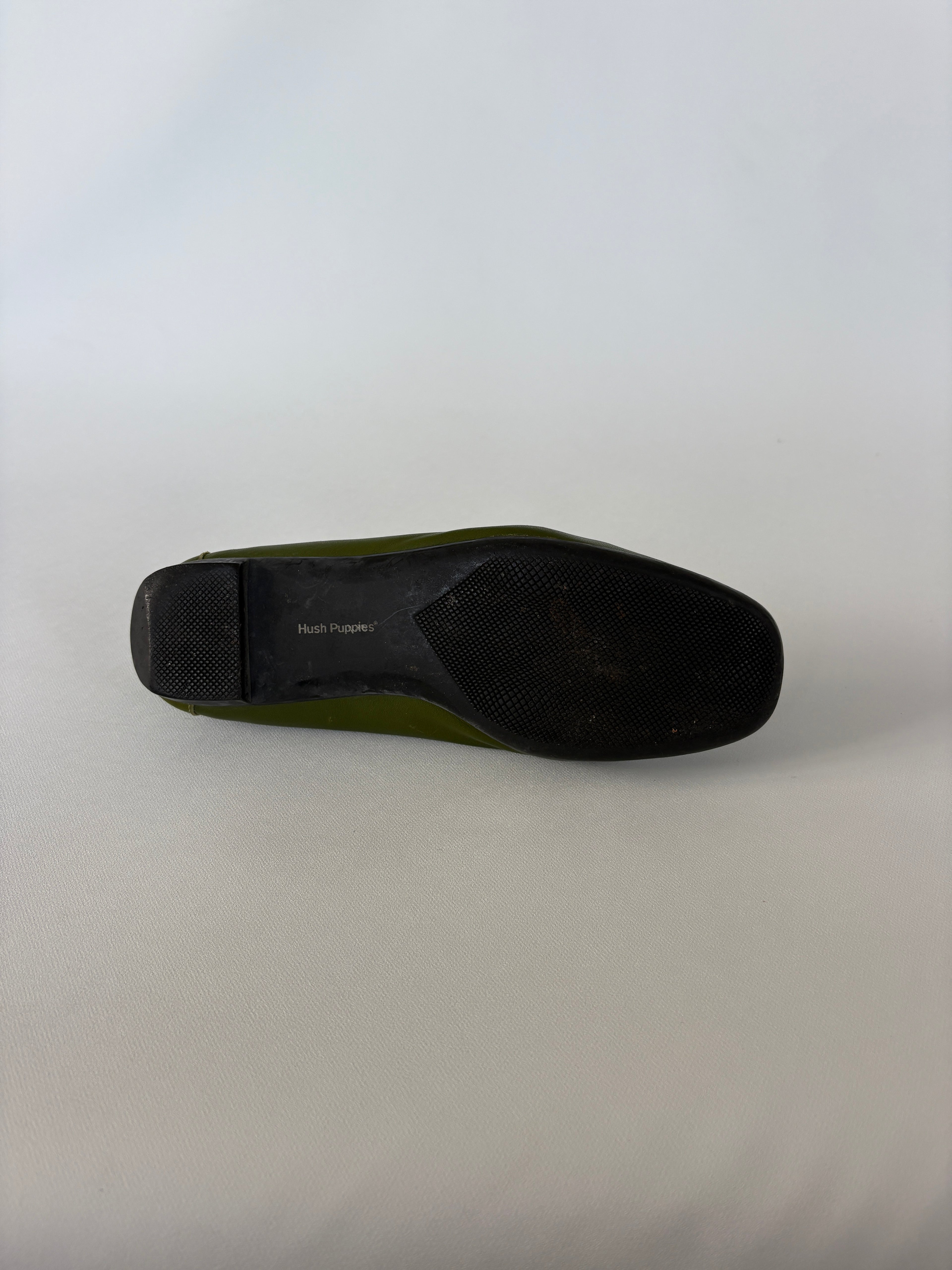 1287 / Vintage Green Hush Puppies