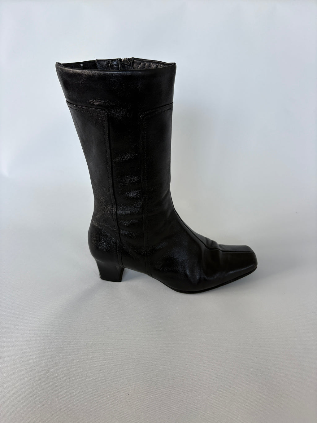 1294 / Black Supersoft Mid Calf Boots