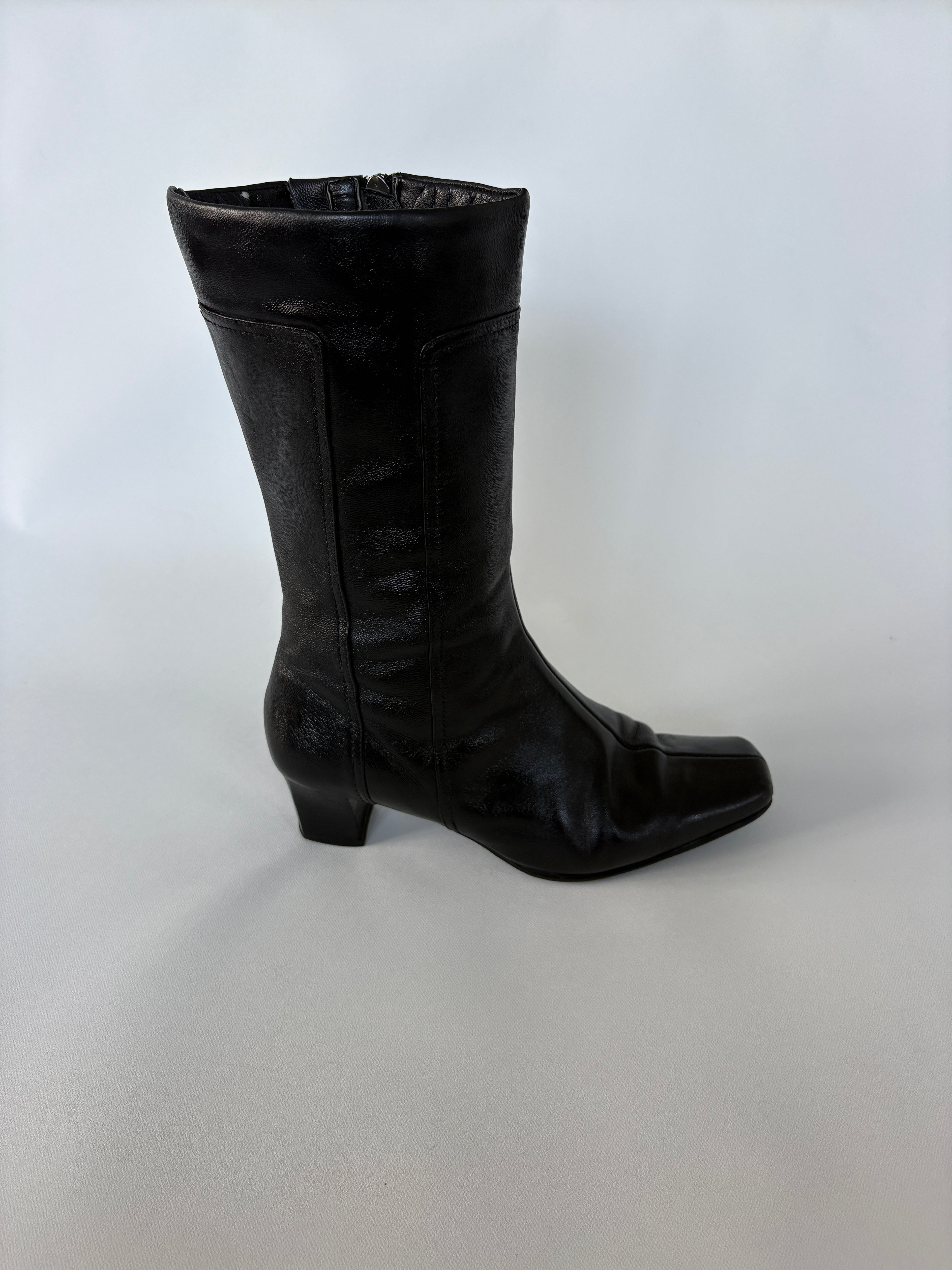 1294 / Black Supersoft Mid Calf Boots
