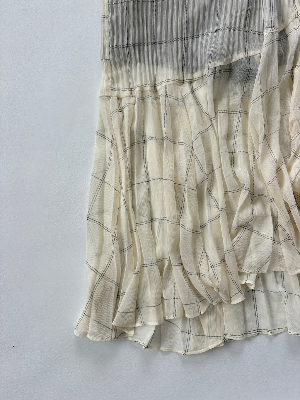 1316 / *NEW Cream and Brown Sheer Layered Skirt