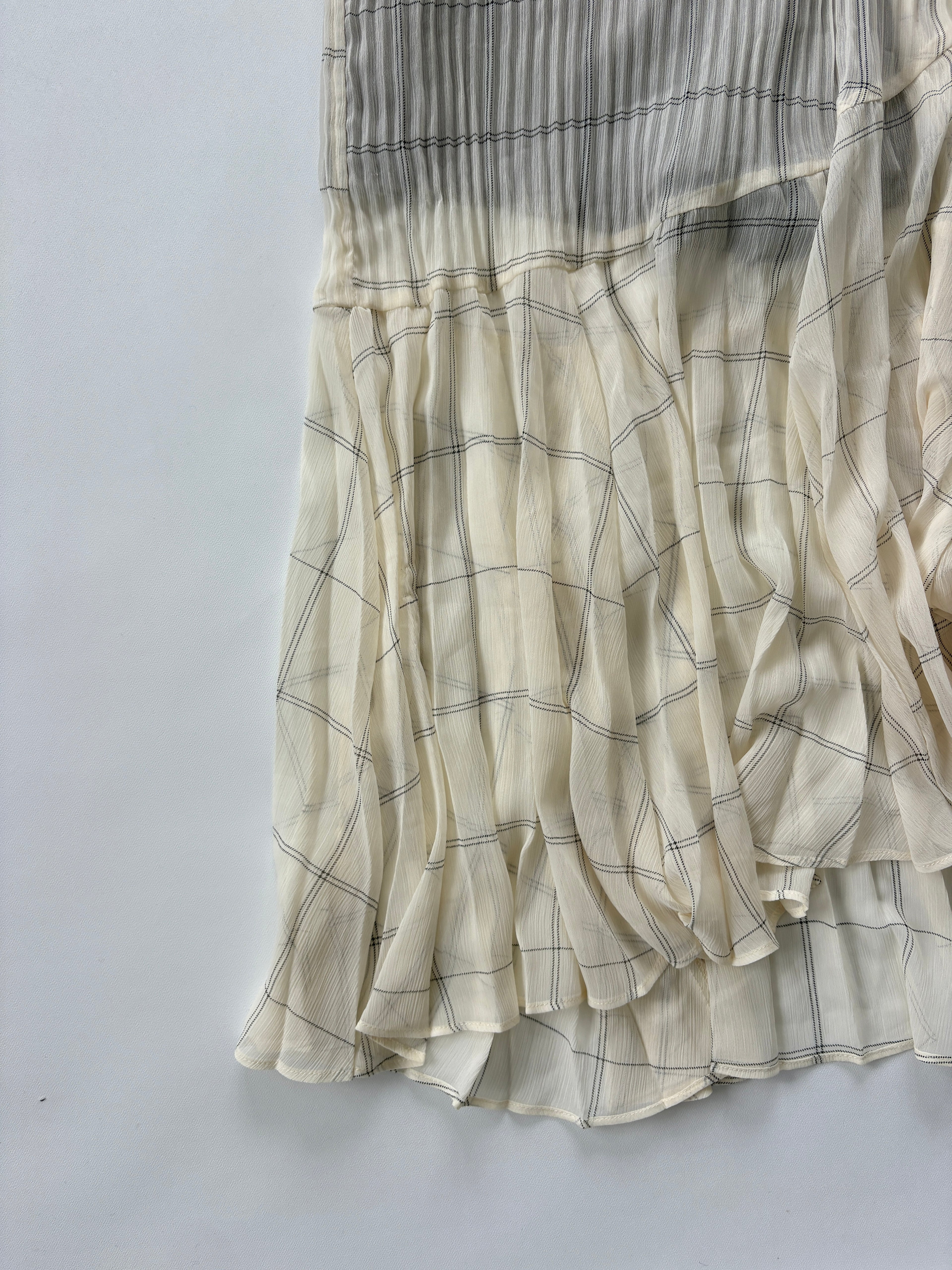 1316 / *NEW Cream and Brown Sheer Layered Skirt