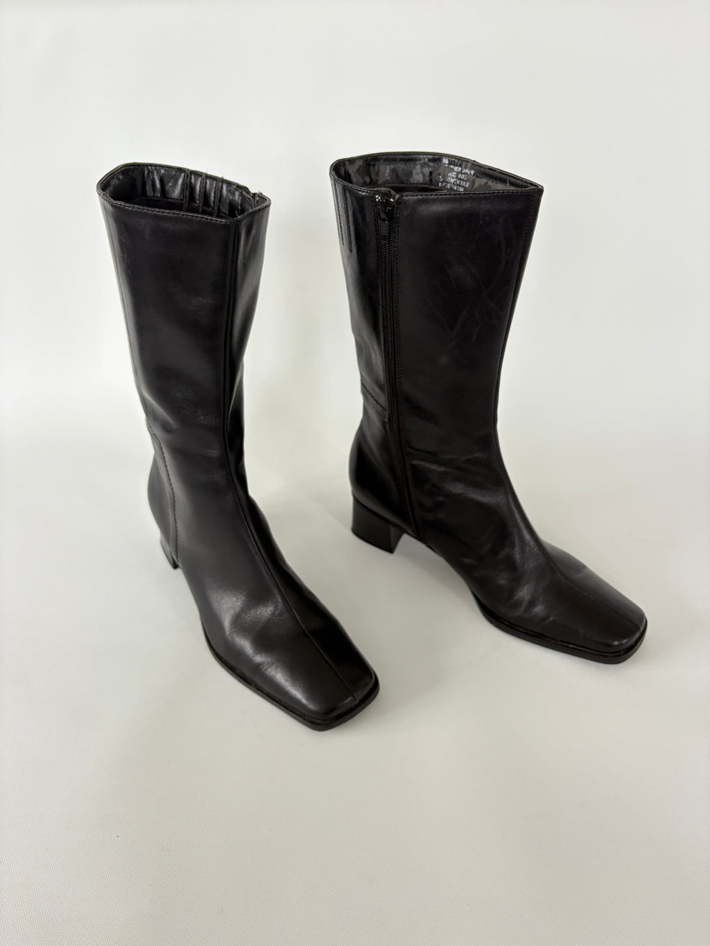1318 / Black Mid Calf Boots