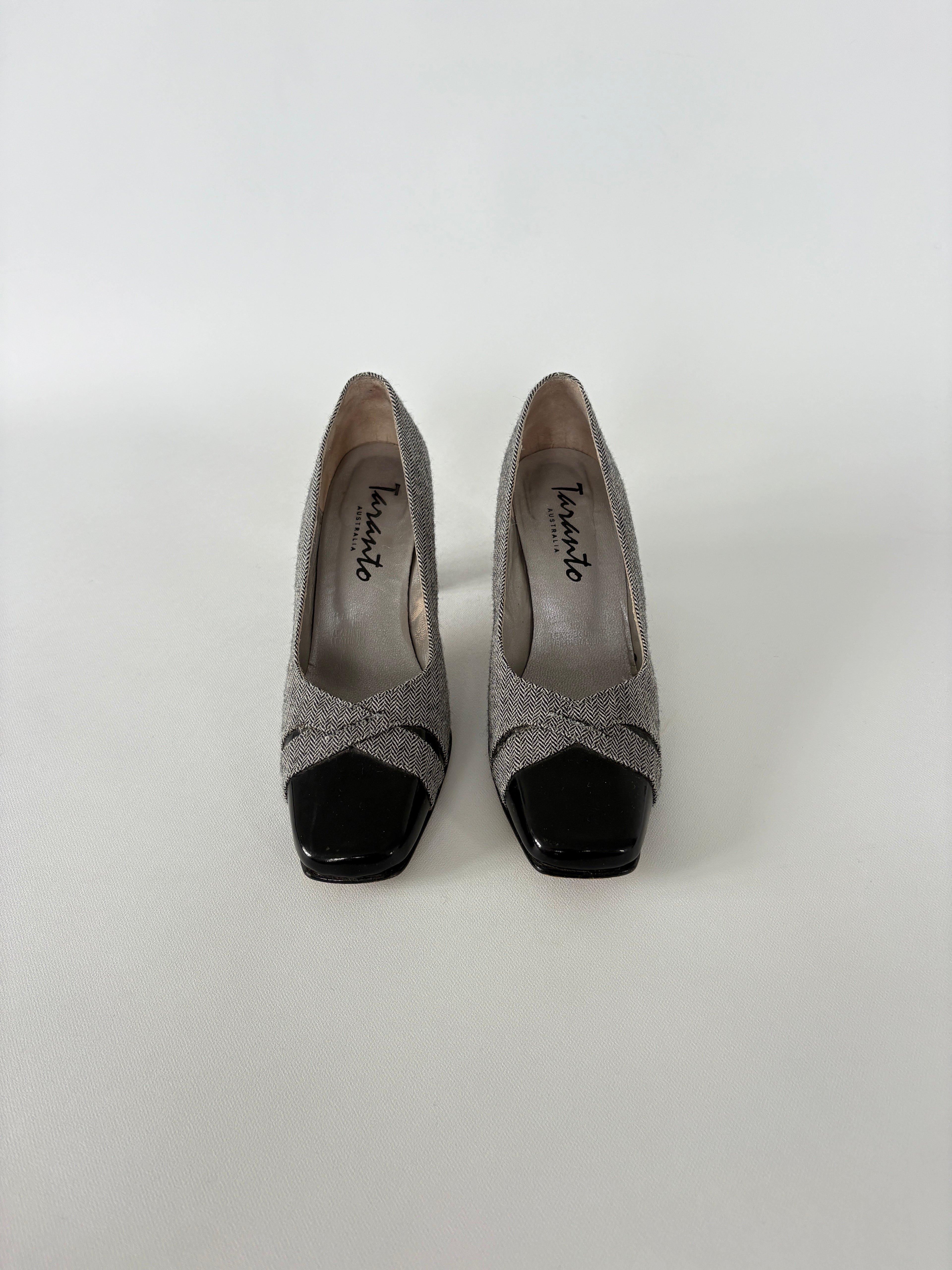🔒1319 / Vintage Grey & Black Square Toe Heels