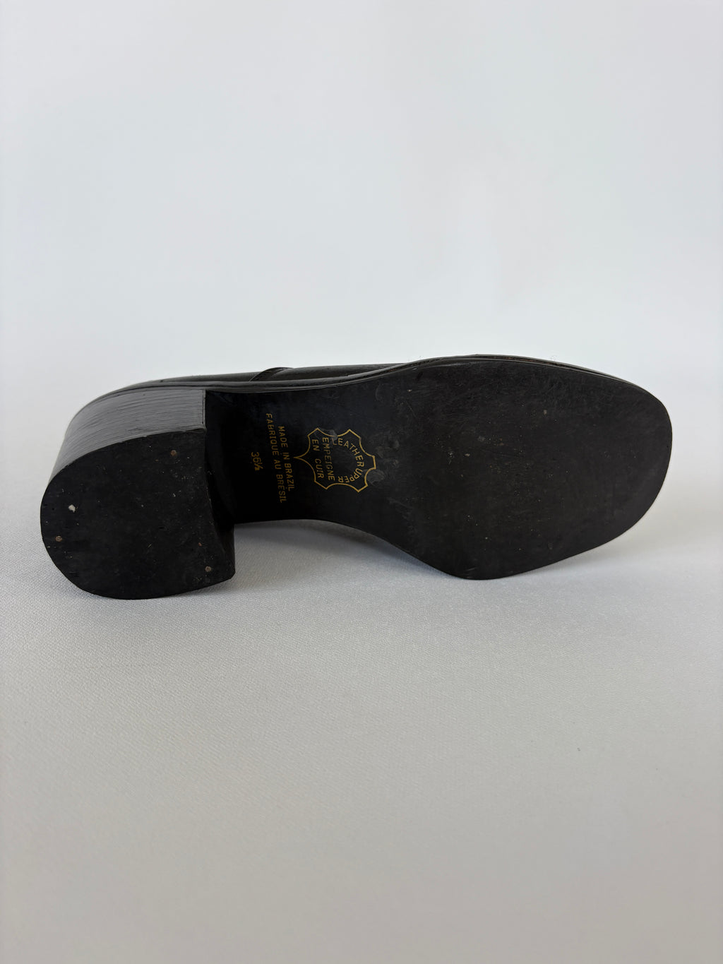 280 / Vintage Black Aldo Heels