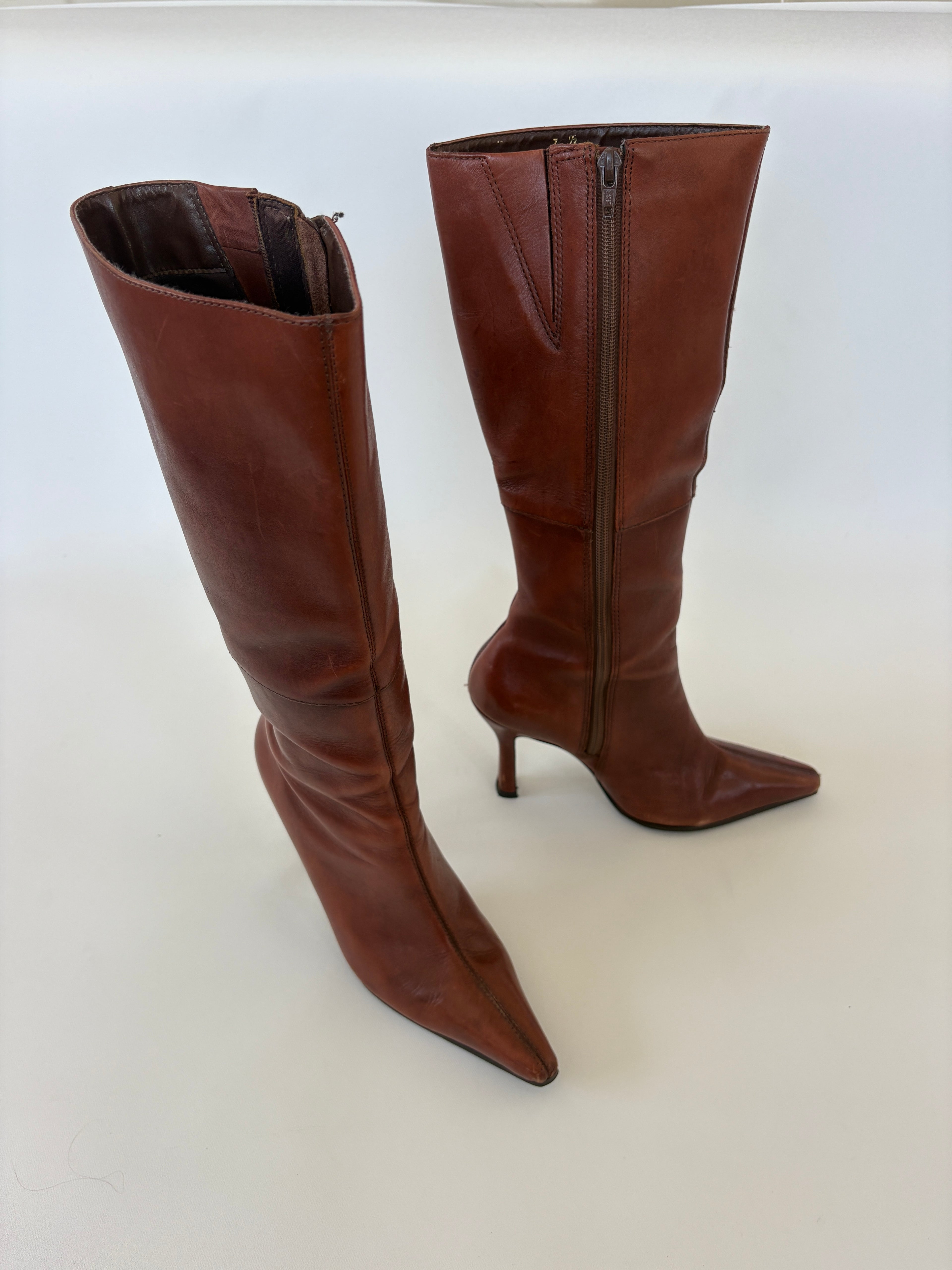 🔒 4 / Brown Brazilian Leather Pointed-toe Tall Boots