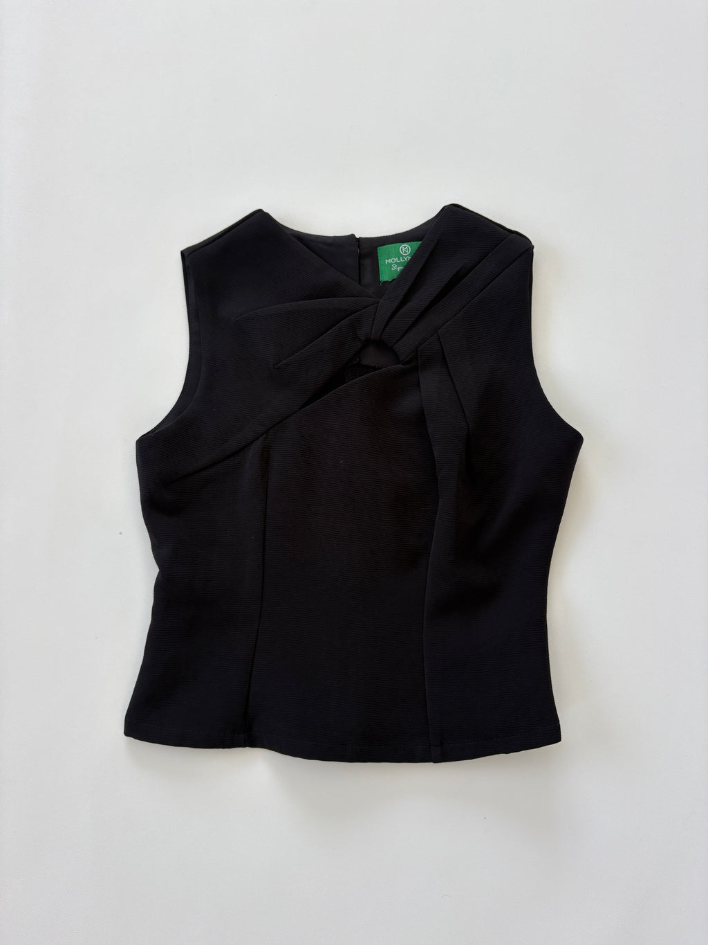 🔒43 / Black Cut Out Tank