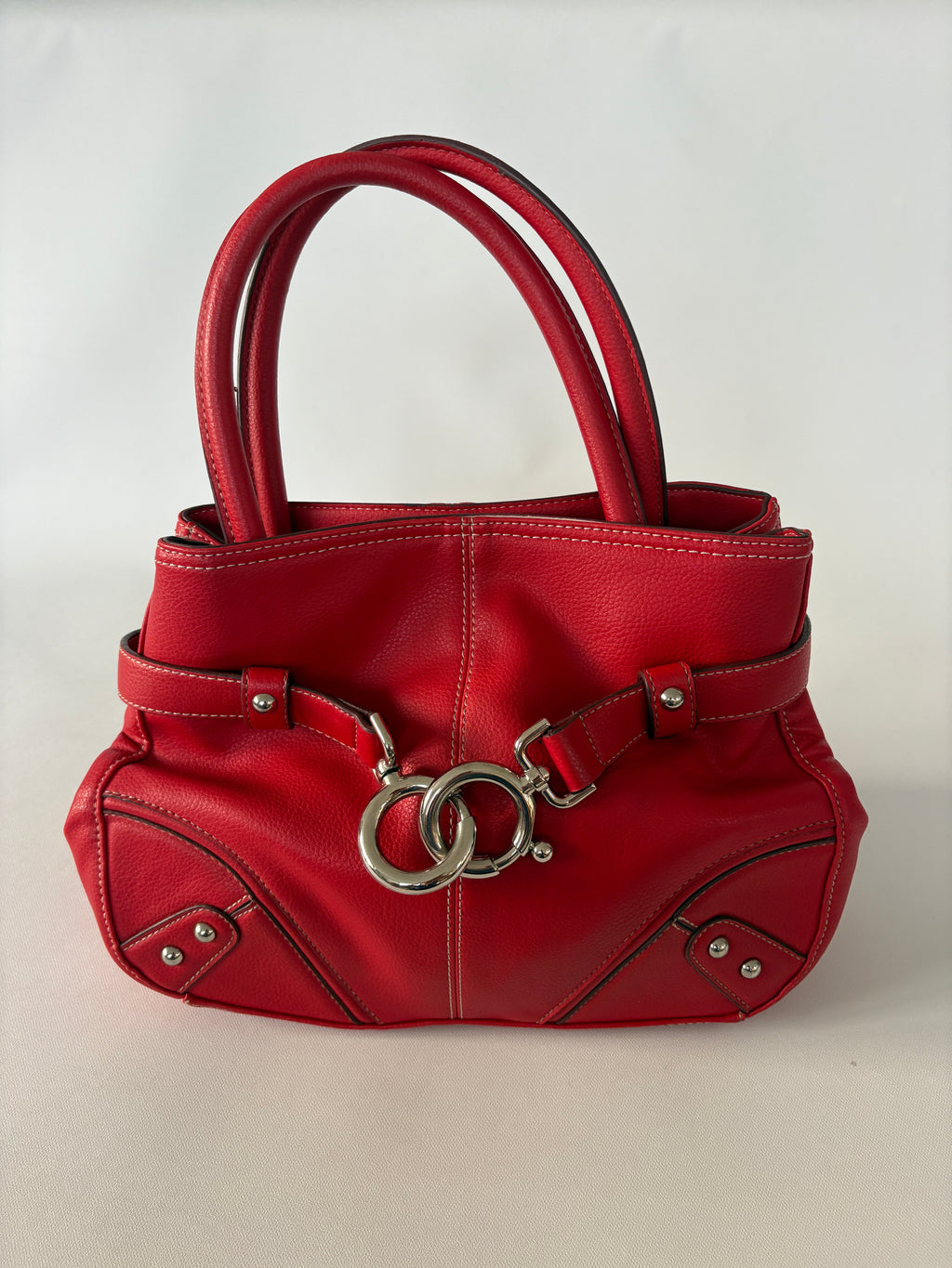 716 / Nine West Red Bag w/ Clasp Detail