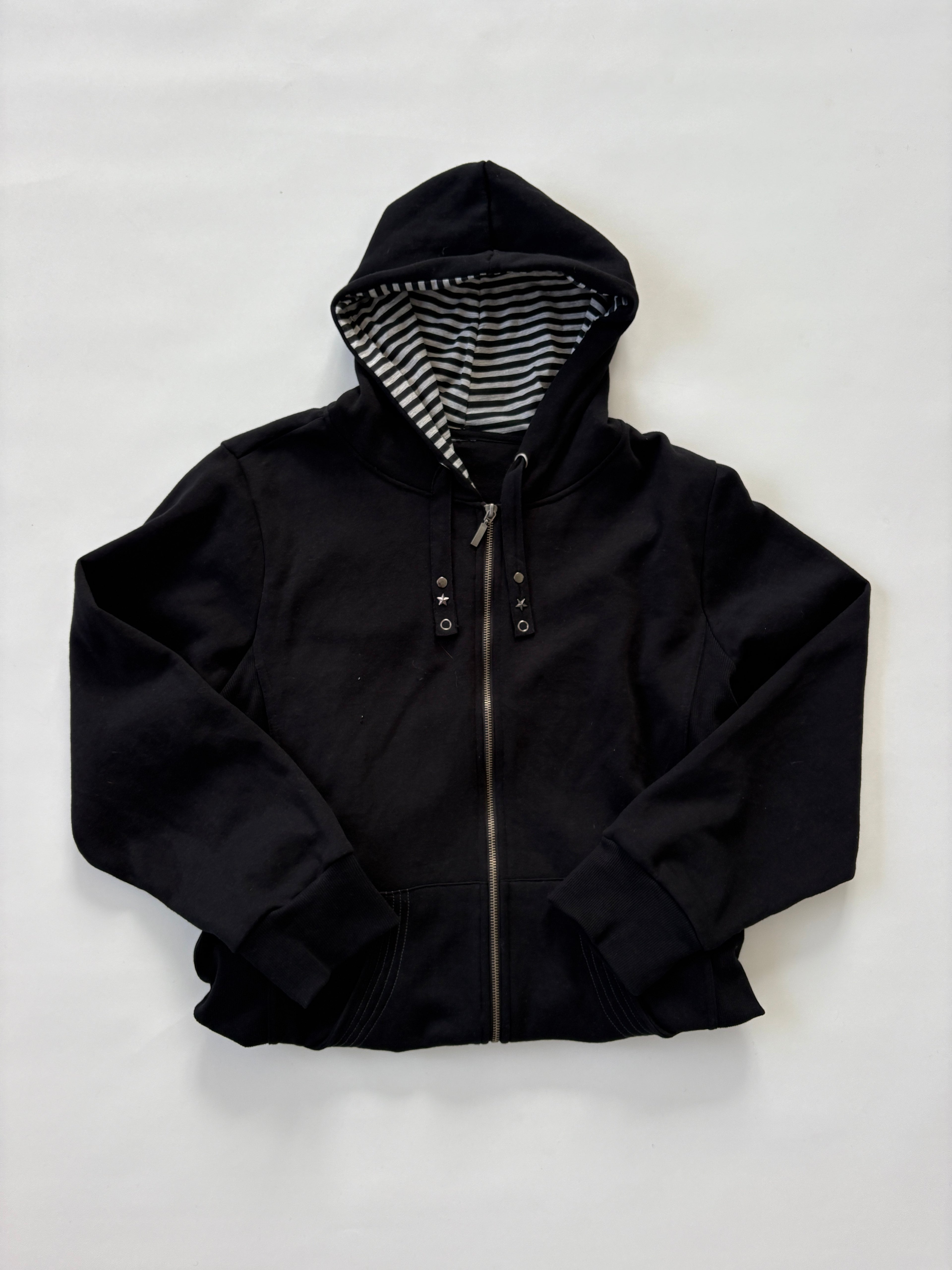 833 / Black & Grey Striped Hoodie w/ Star Grommets