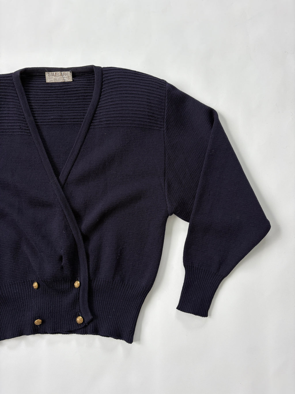🔒 878 / Navy V-Neck Jumper w/ Shoulder Pads & Gold Buttons