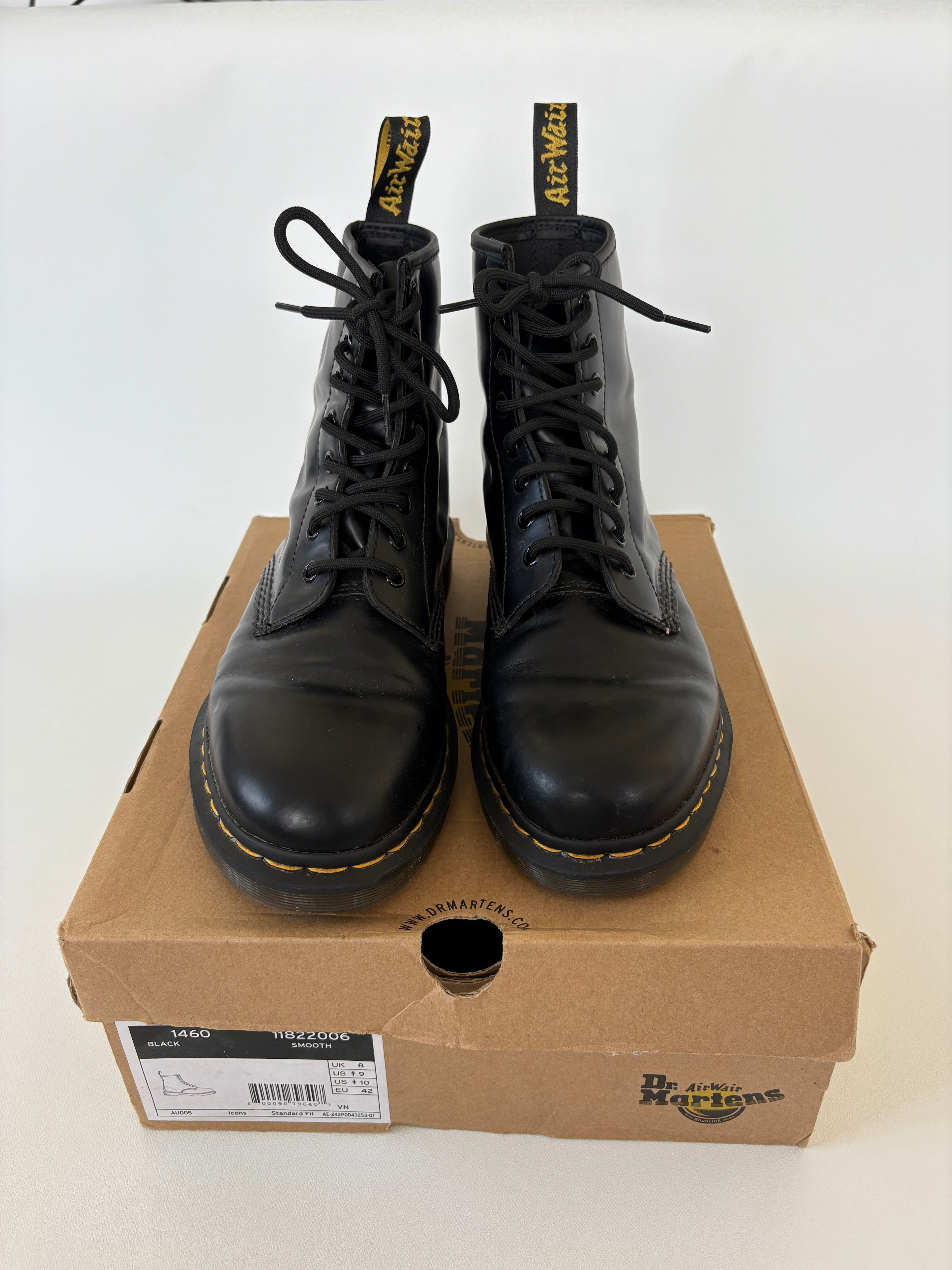 894 / Doc Martens Black 1460s