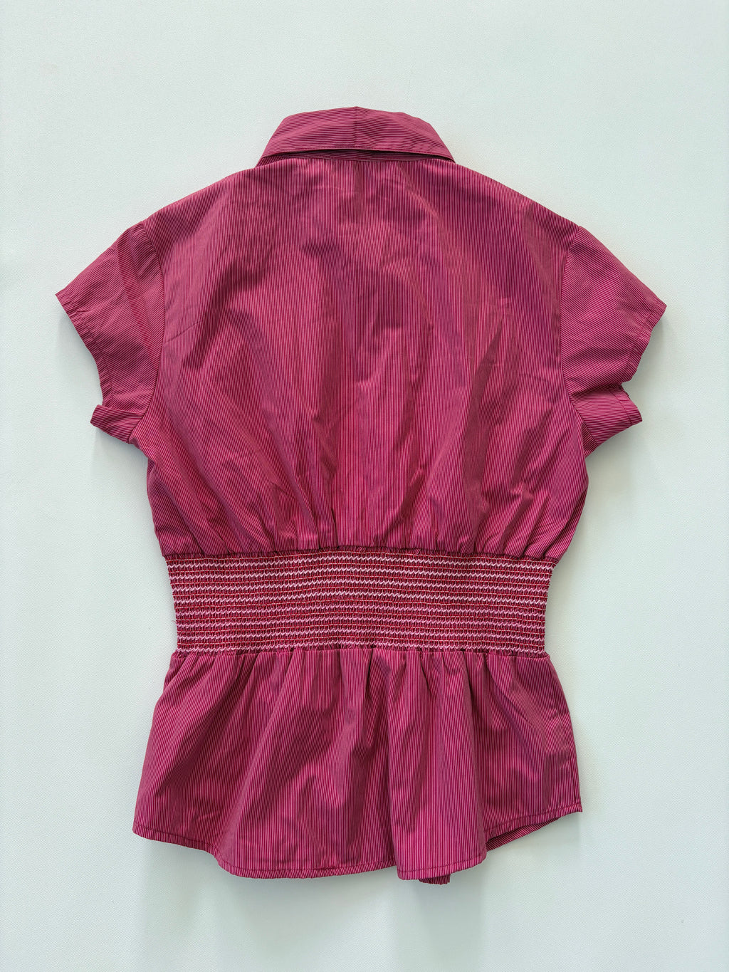 900 / Pink Short Sleeve Button Up w/ Shirred Waist Detail