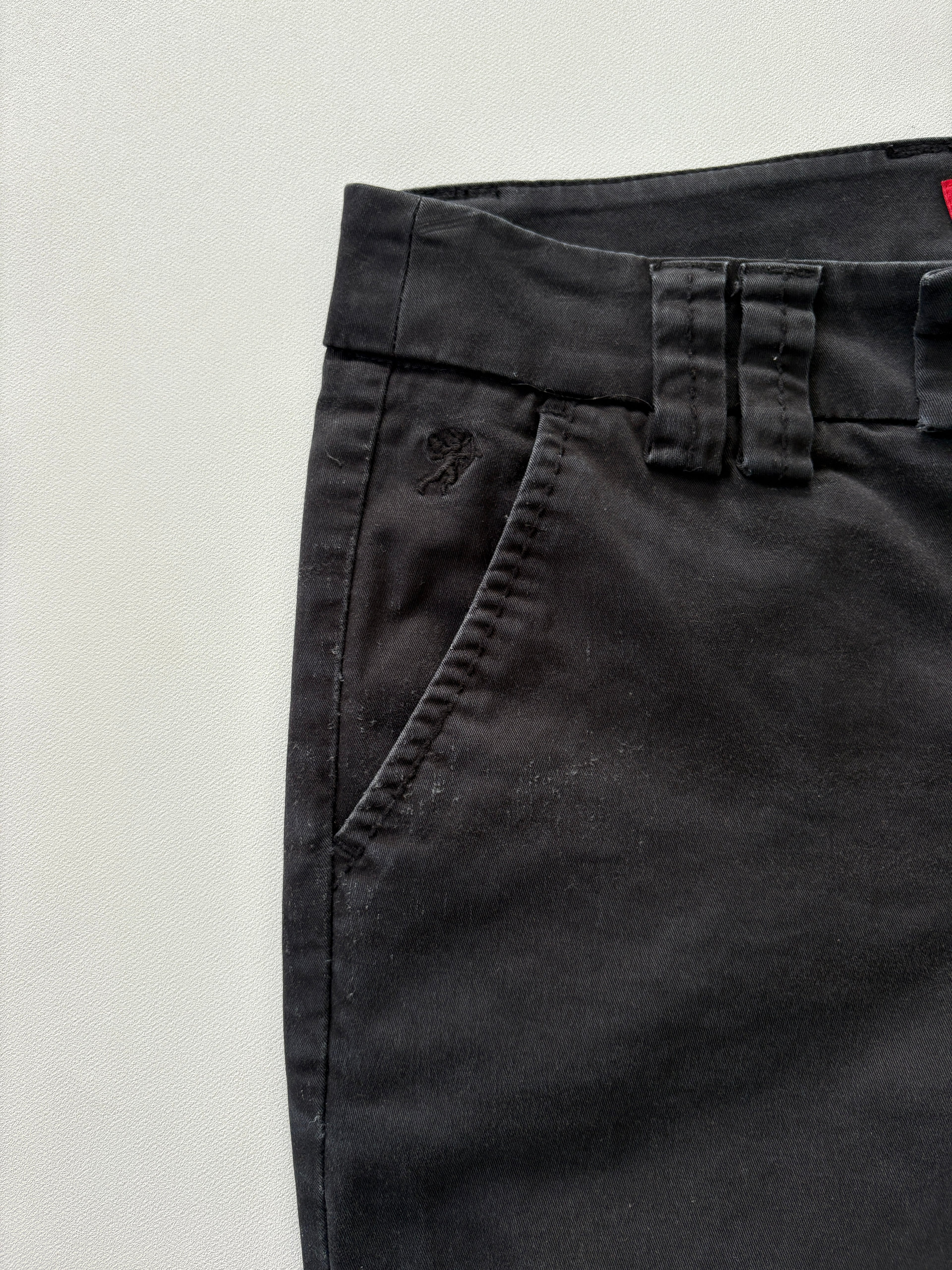 915 / Black Low Rise Pants