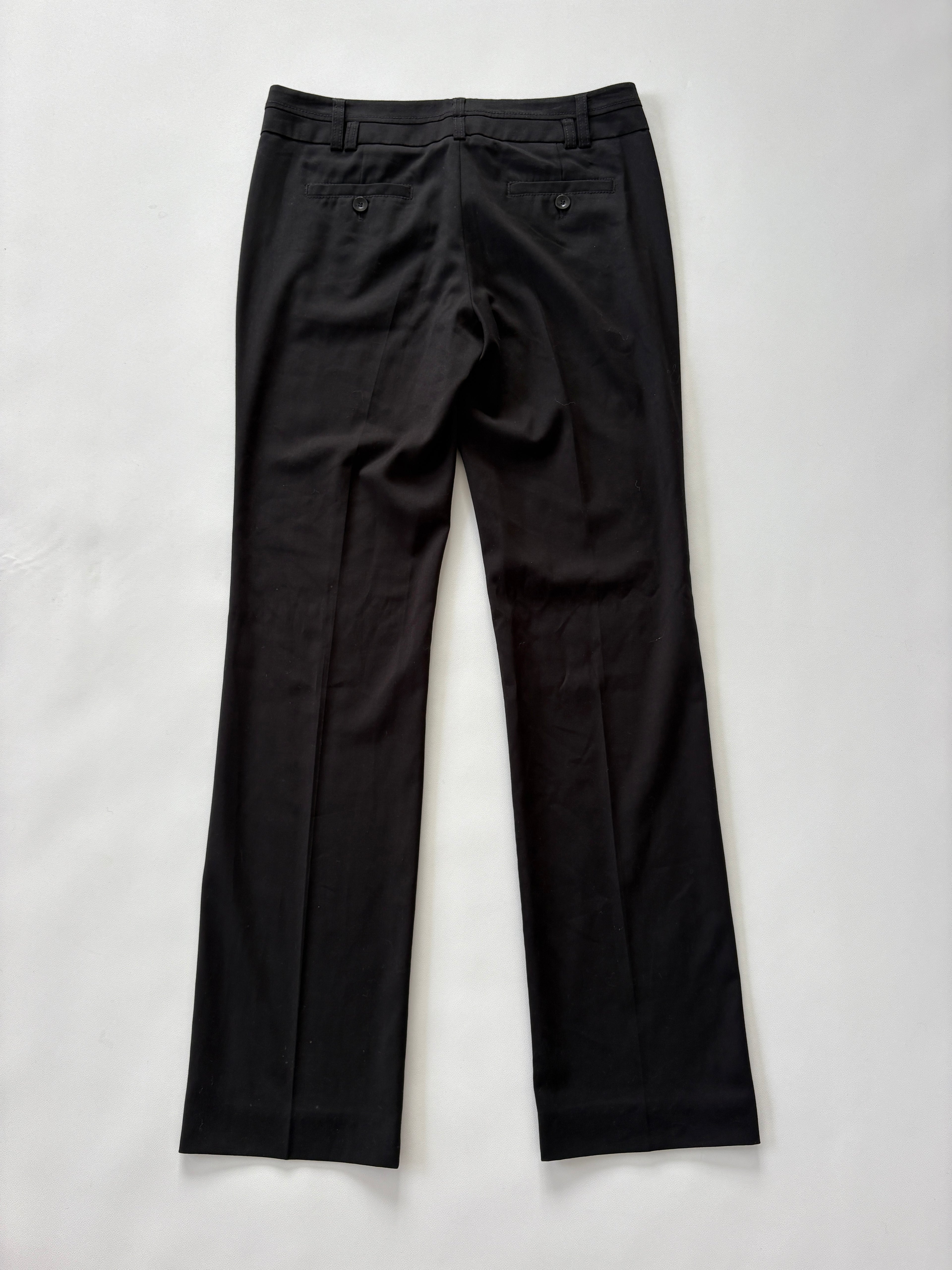 918 / Black Low Rise Touser