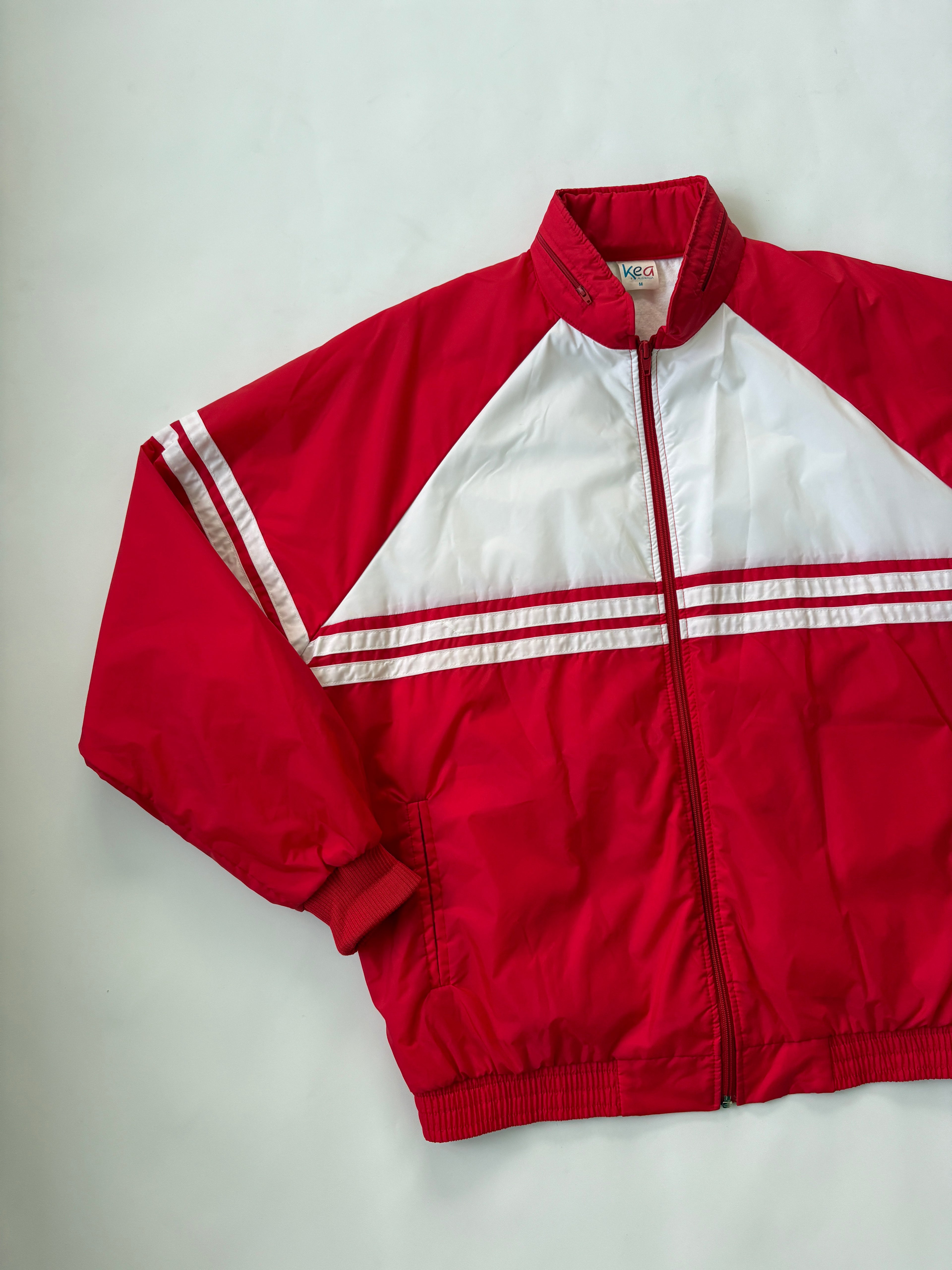 922 / Vintage Red & White Spray Jacket