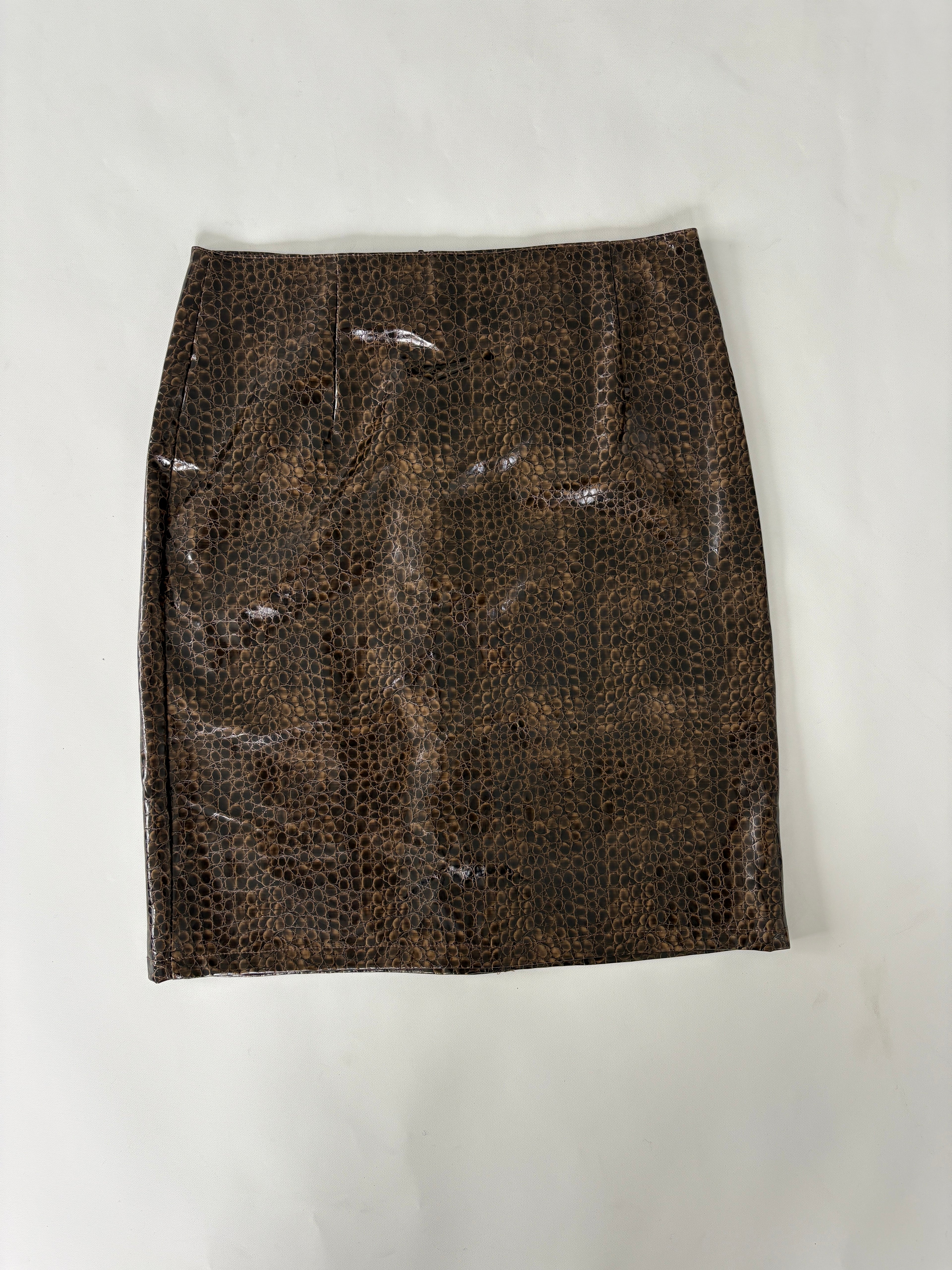 99 / Vintage Brown Crocodile Leather Pencil Skirt