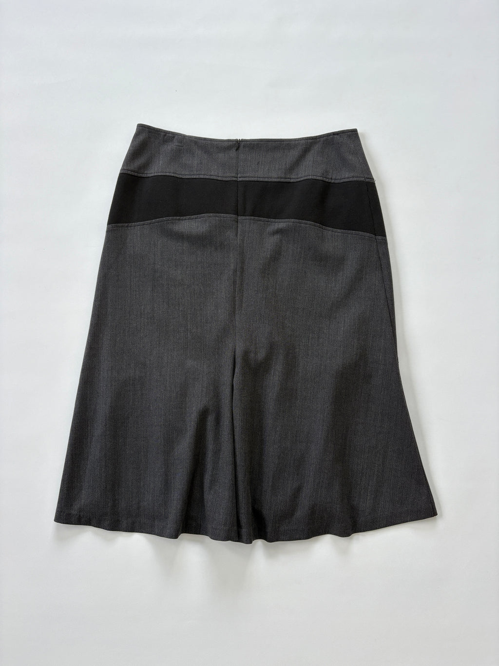 992 / Vintage Black & Grey Skirt w/ Lace Up Detail