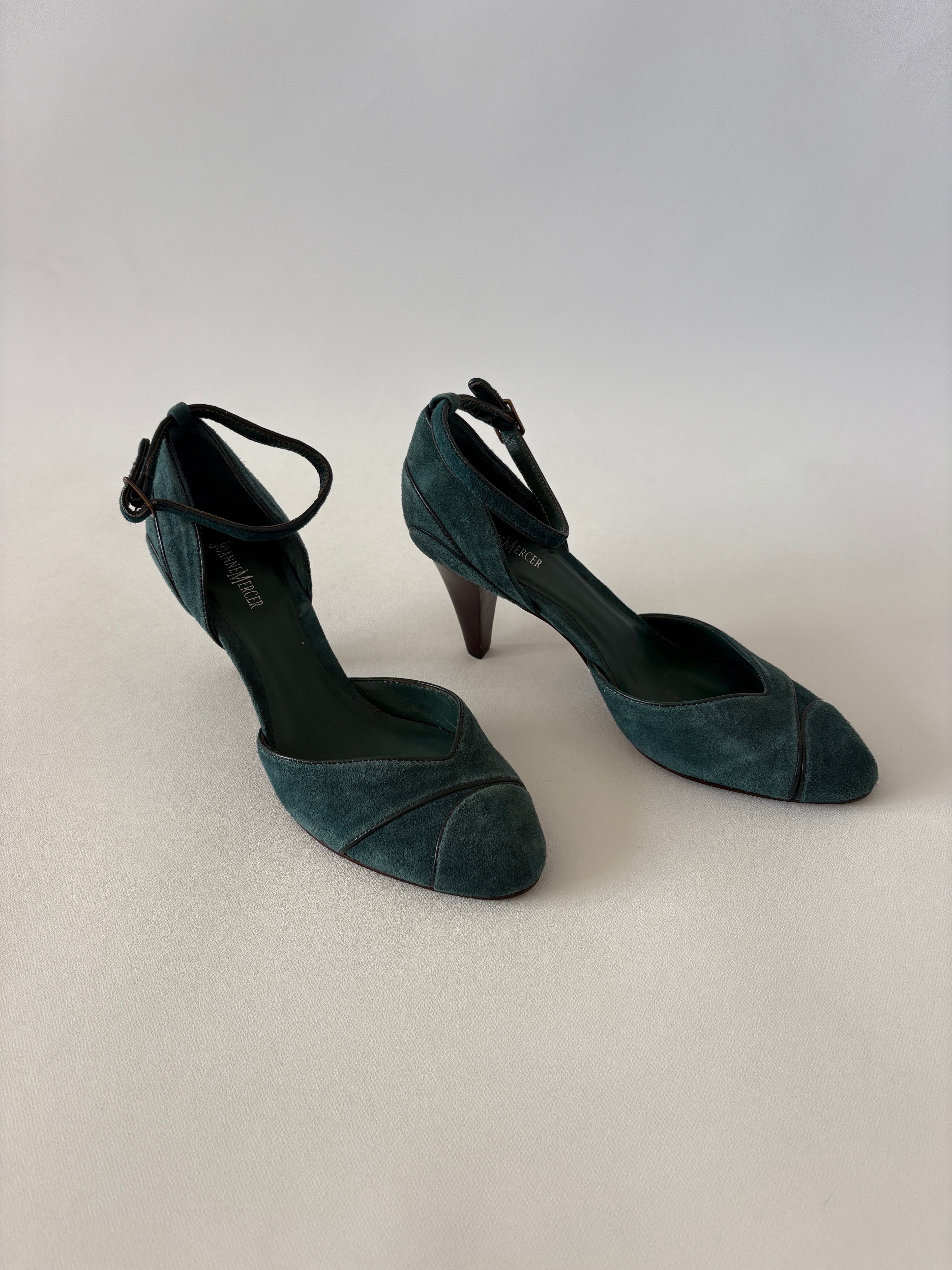 994 / Vintage Joanna Mercer Green Suede Heels