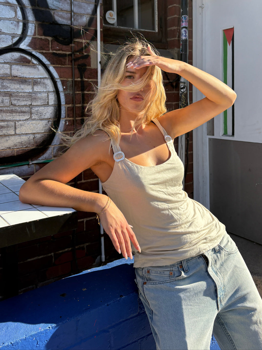 426 / Cream Tank w/ Shell Buckles