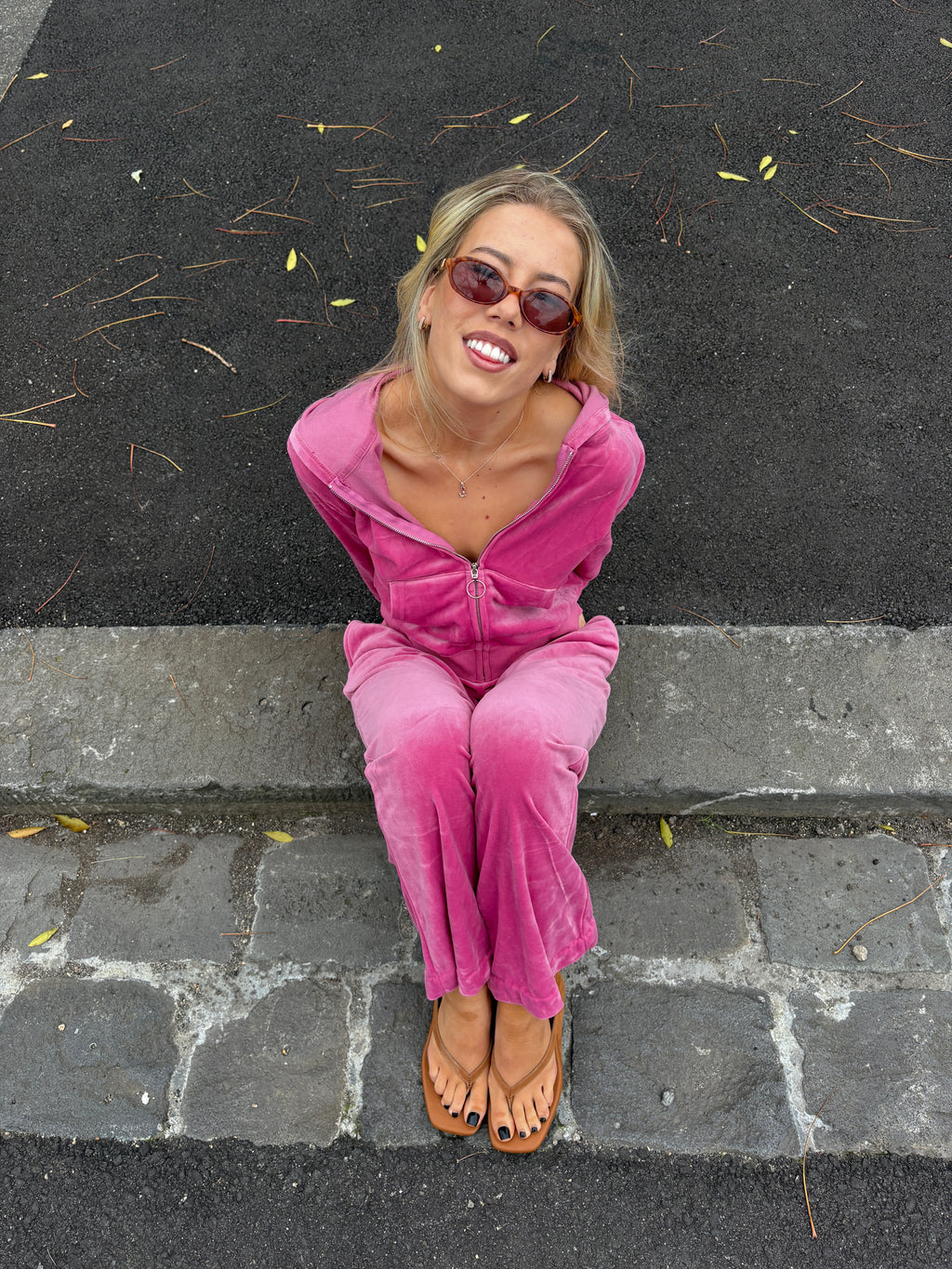 1013 / Pink Velvet Tracksuit Set