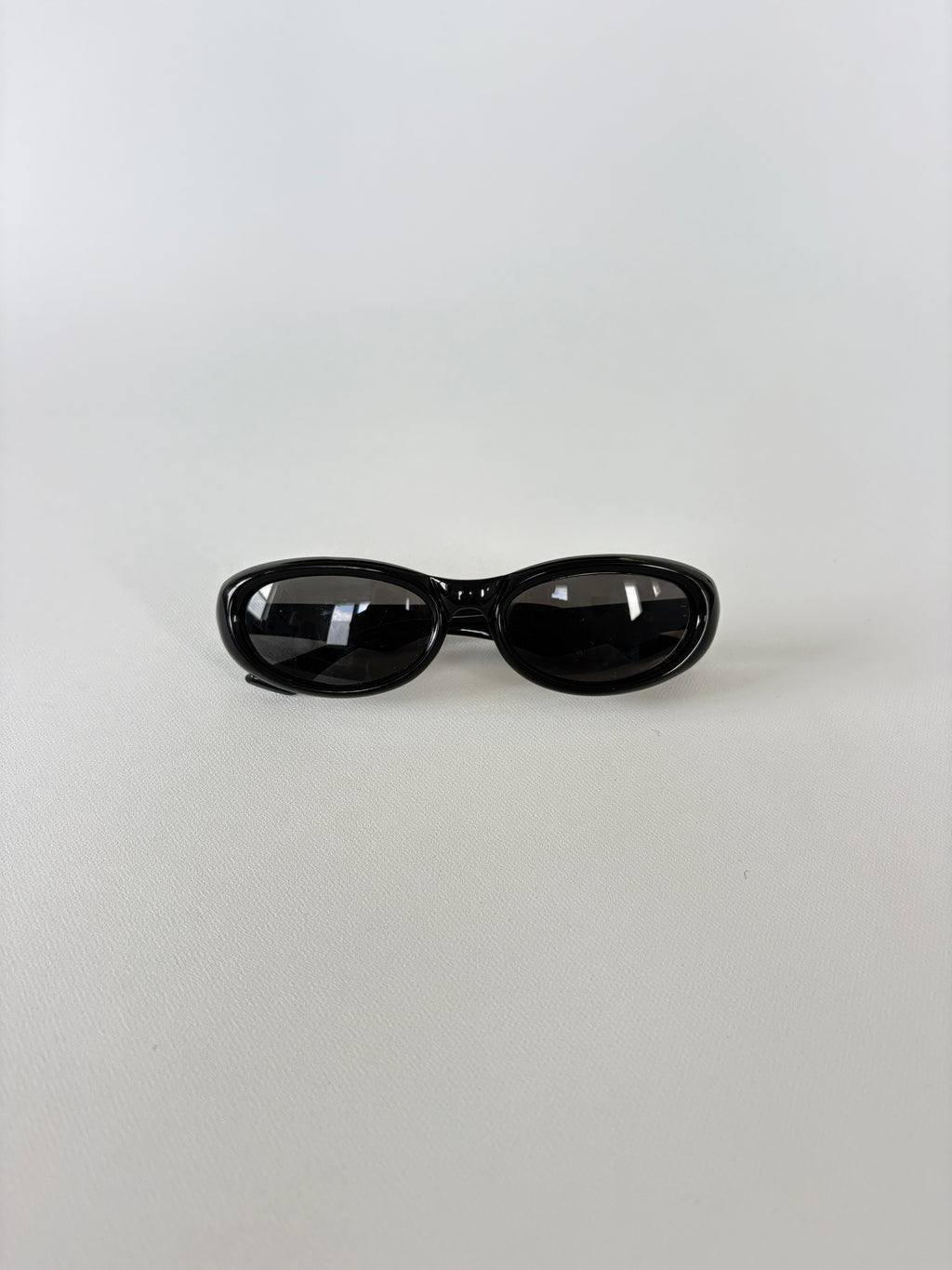 610 / Black Le Spec Sunglasses