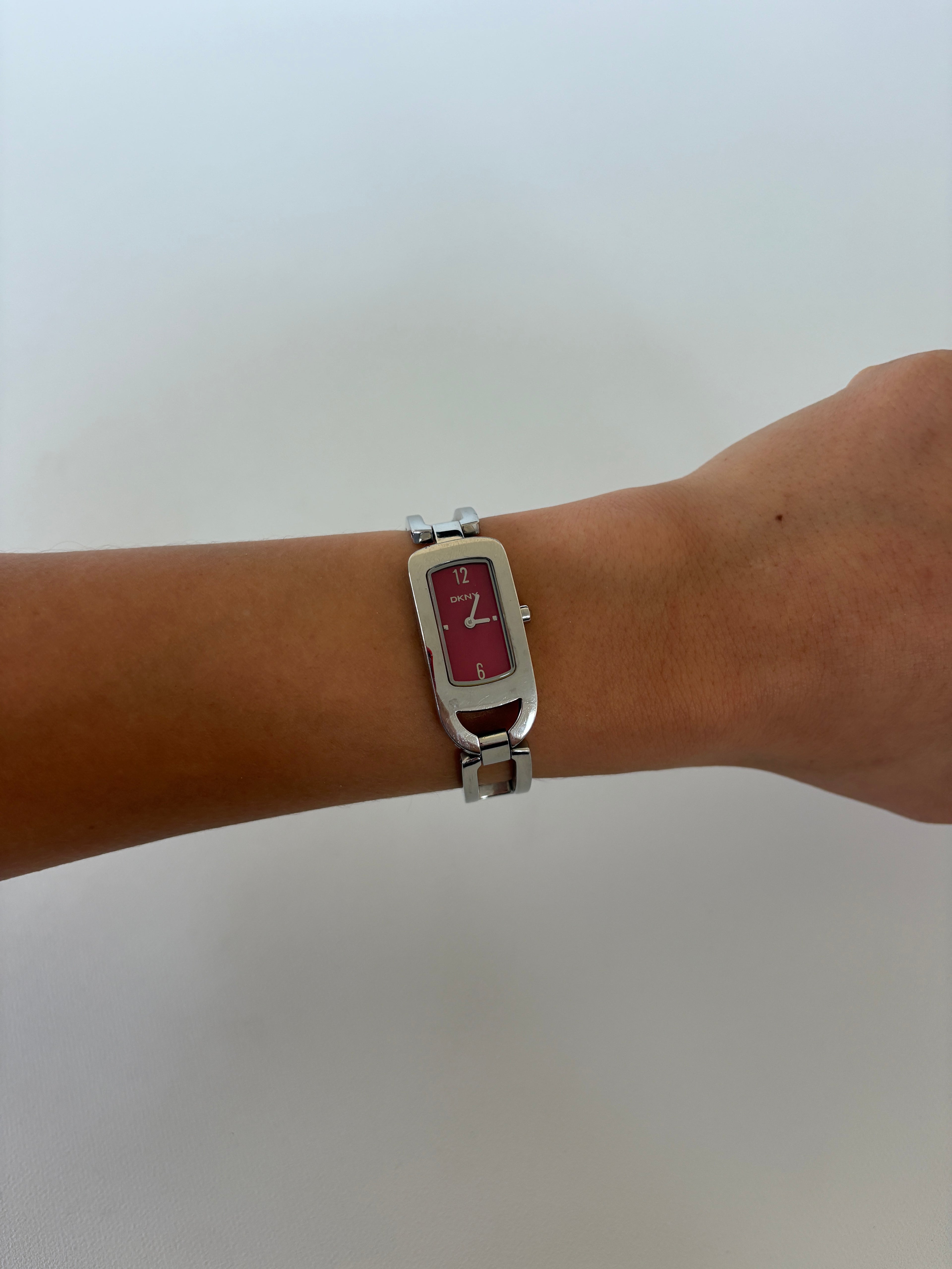 🔒567 / Red DKNY Watch