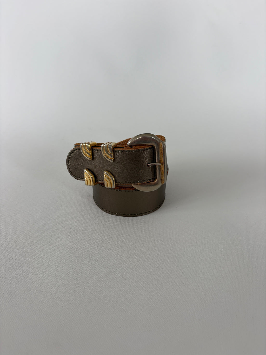 1382 / Vintage Silver Belt w/ Brass Hardware