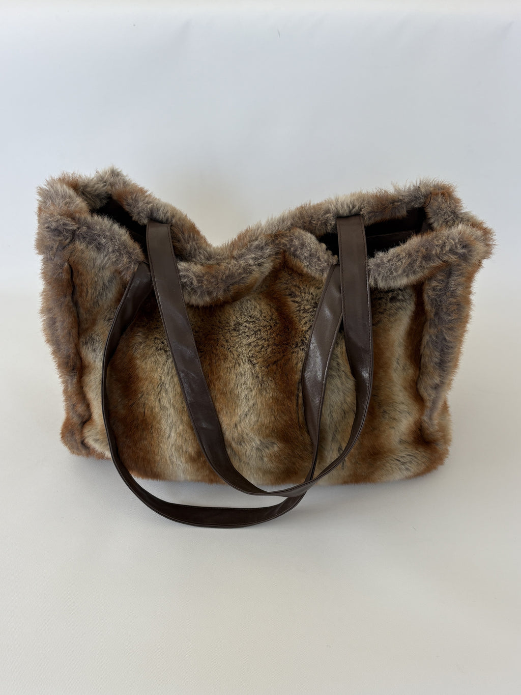🔒1334 / Fur Tote
