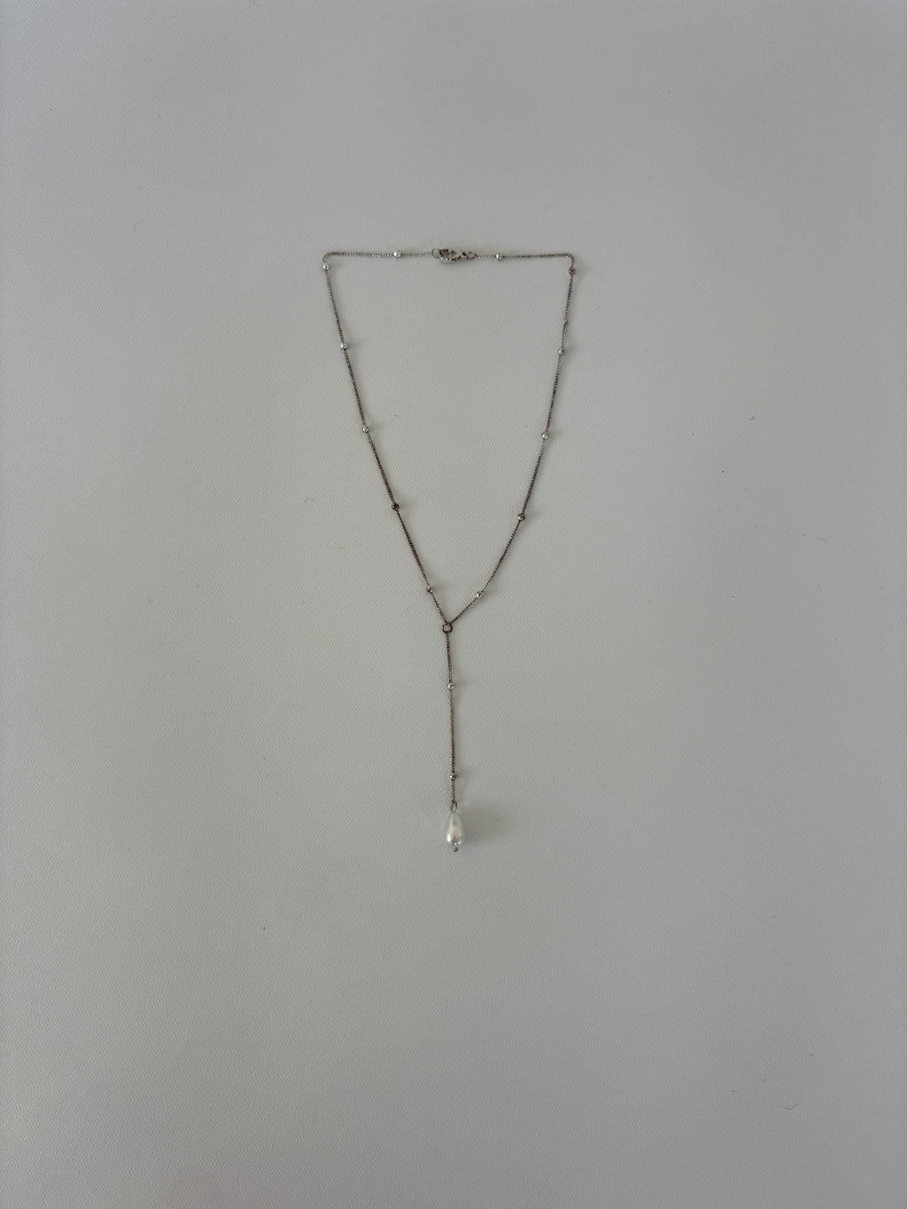 1321 / Pearl Drop Silver Necklace