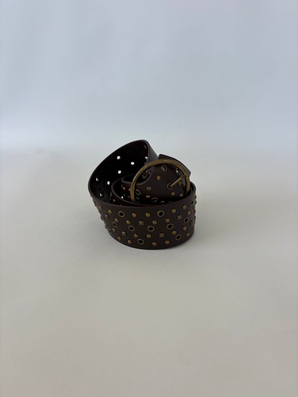 1328 / Thick Brown Studded Belt