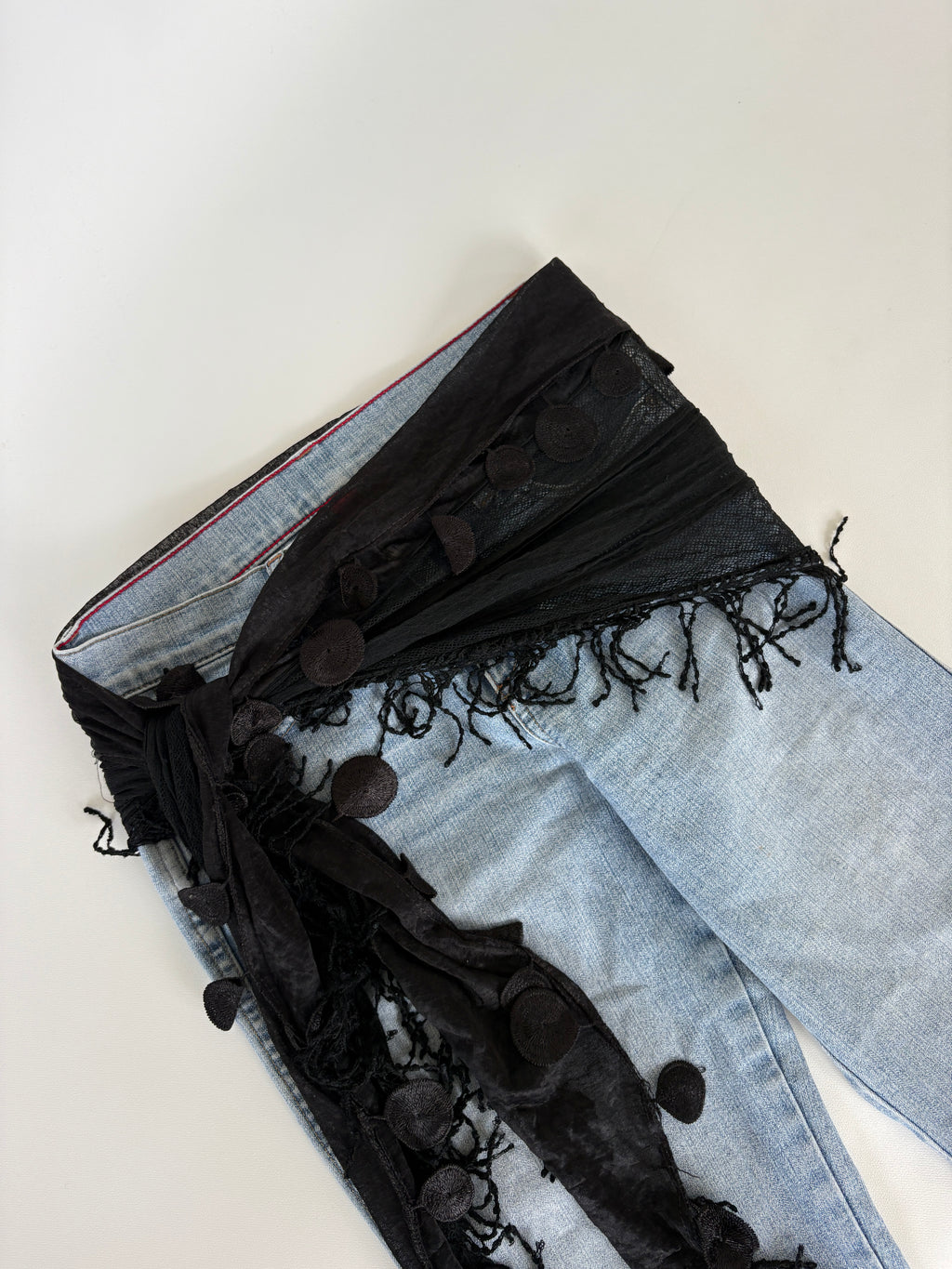 822 / Black Scarf w/ Tassels